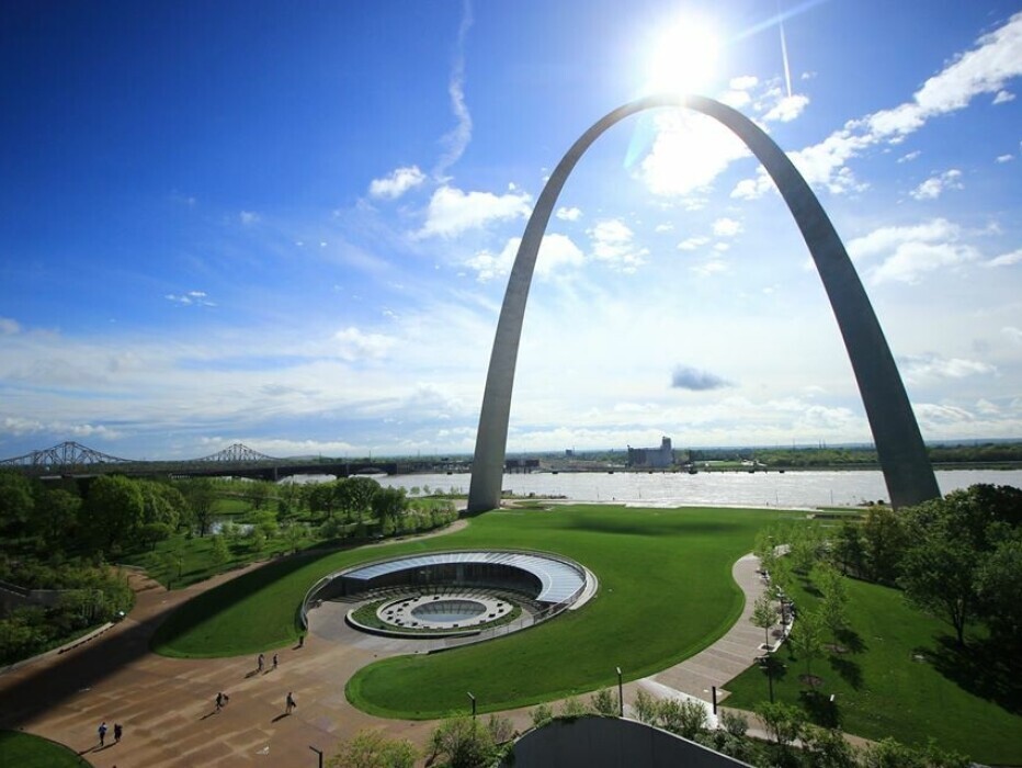 The Gateway Arch, Museum Entrance,  and Riverfront