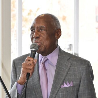 Bernie Hayes