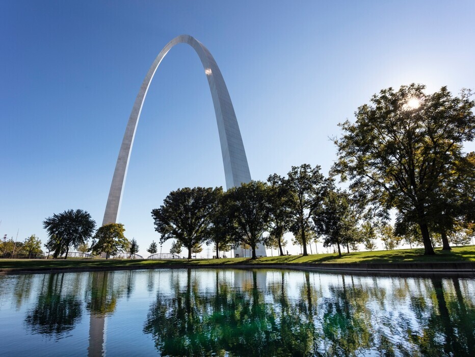 Gateway Arch with Pond