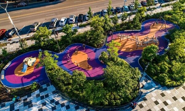 Kiener Plaza 