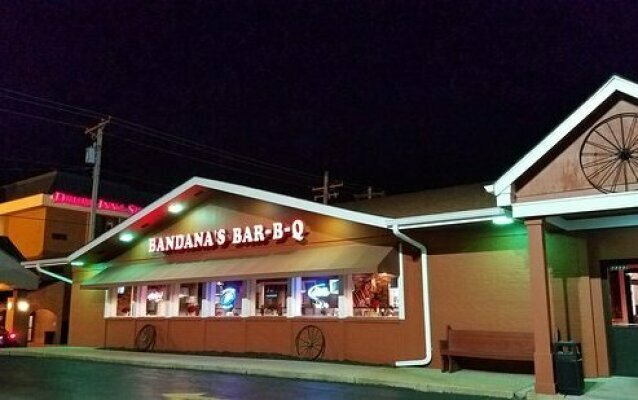 Bandana's Bar-B-Que exterior
