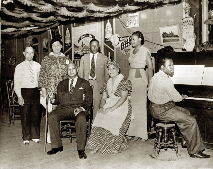 W.C. Handy visiting Old Rock House Saloon. Courtesy of the Missouri Historical Society, St. Louis. 