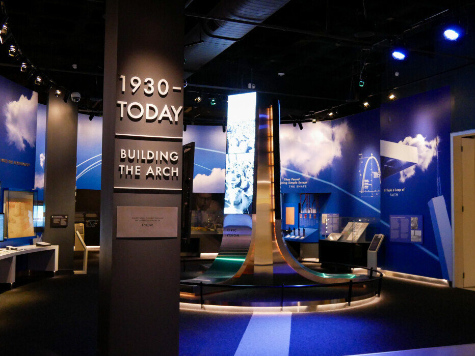Building the Arch Exhibit